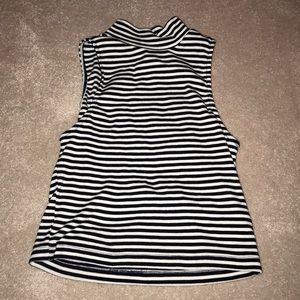 Black and white striped crop top!
